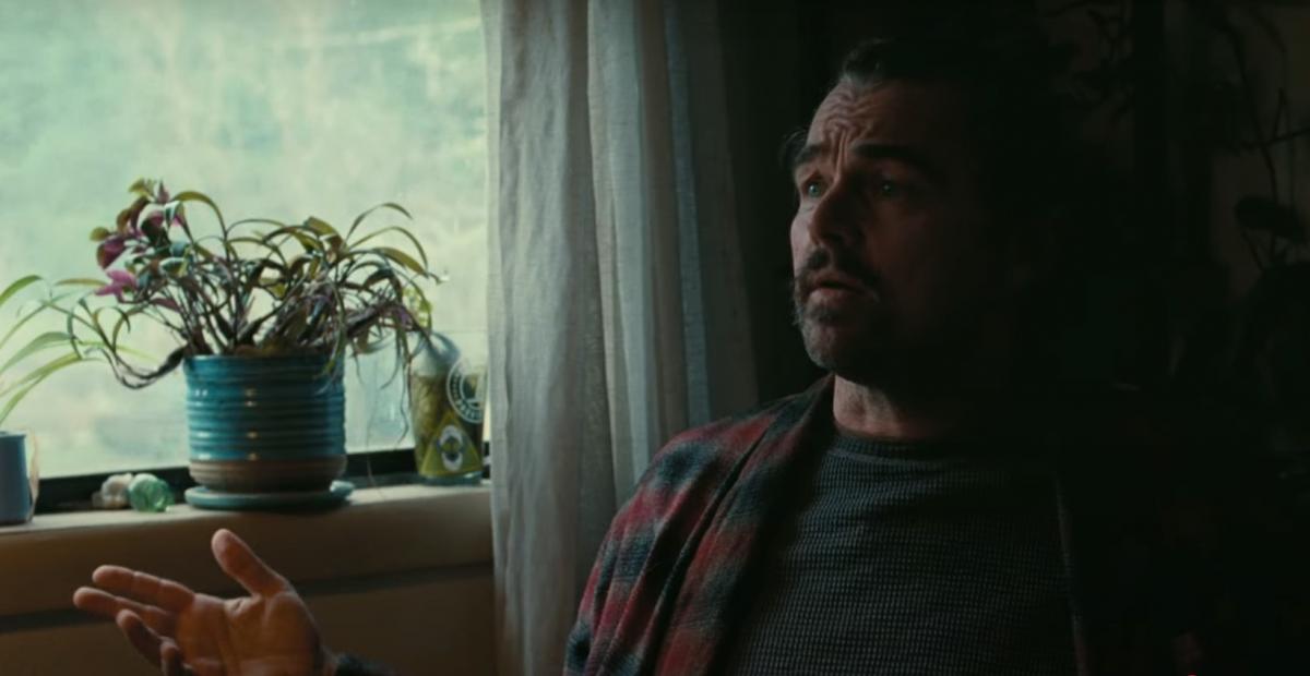 Кадр из фильма "Одна битва за другой" / скриншот с YouTube Кадр из фильма "Одна битва за другой" / скриншот с YouTube