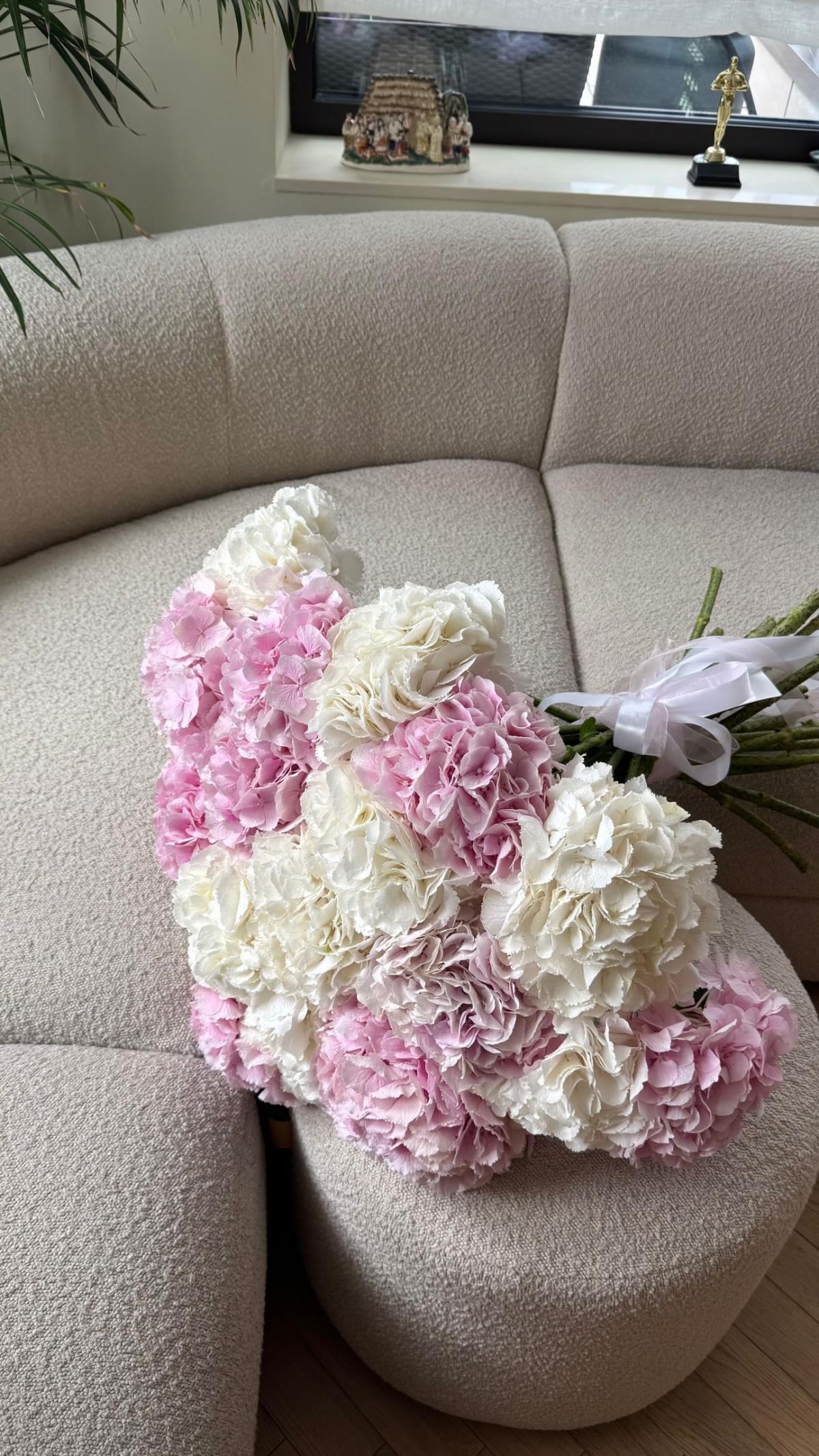 Леся Никитюк похвасталась подарком от любимого / фото instagram.com/lesia_nikituл Леся Никитюк похвасталась подарком от любимого / фото instagram.com/lesia_nikituл