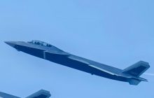 Вперше в історії: Китай озброївся двомісним винищувачем п'ятого покоління