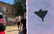 Окупанти атакували Одесу "Шахедами": багато поранених, постраждали також коні