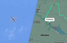 В небе над Украиной заметили гражданские самолеты с "посланием" для Путина