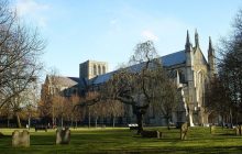 В очаровательном городе с соборами находится лучший ресторан в Великобритании