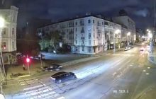 В Киеве работник прокуратуры сбил женщину и скрылся с места ДТП (видео)