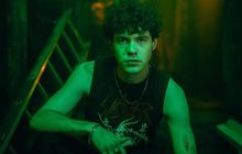 Известный украинский певец показал жуткие кадры после обстрела Киева (фото)