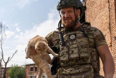З Днем поліції України: красиві листівки та душевні привітання