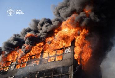 Показатели зашкаливают: после ночного удара в Киеве сильно загрязнен воздух