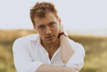 Зірка "Спіймати Кайдаша" вперше розповів про нові стосунки після розлучення: "Я щасливий"
