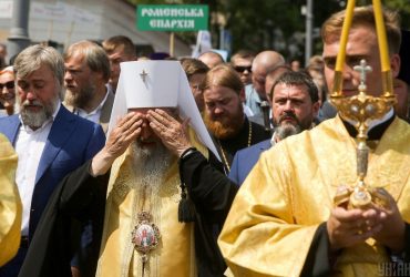 Дали місяць: Київська митрополія УПЦ має порвати з Російською православною церквою