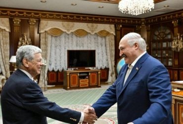 Шоты с диктатором: юрист Трампа рассказал, зачем пил водку с Лукашенко в Беларуси