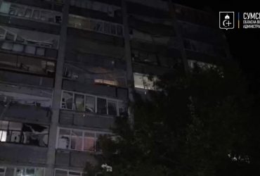 Росіяни цинічно вдарили по Сумах і області: багато постраждалих, є руйнування