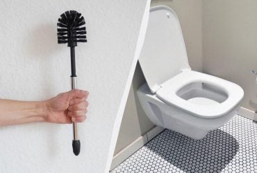 Этот простой трюк растворит толстый налет даже на старом унитазе: народный метод