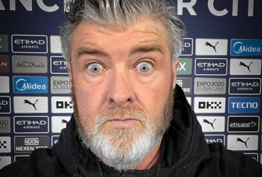 Старшого брата учасників гурту Oasis звинуватили у зґвалтуванні