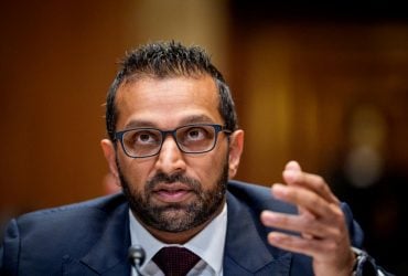 Хакеры взломали личную почту директора ФБР и слили его личные фото