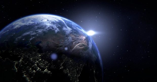 Земля має гігантський "хвіст"