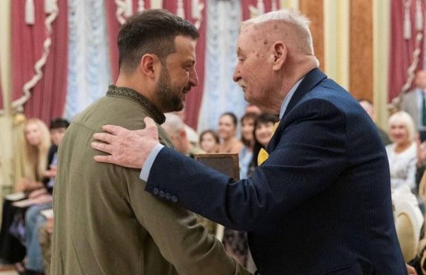 Владимир Зеленский почтил память композитора Игоря Поклада: "Наш герой"