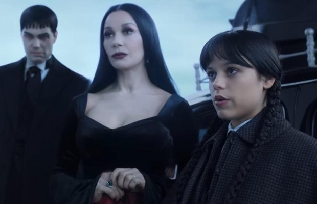 Netflix показал первый трейлер продолжения нашумевшего сериала "Уэнздей" (видео)