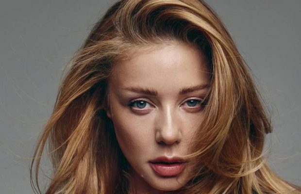 Тина Кароль презентовала трогательную песню об отношениях "Людині потрібна людина" (видео)