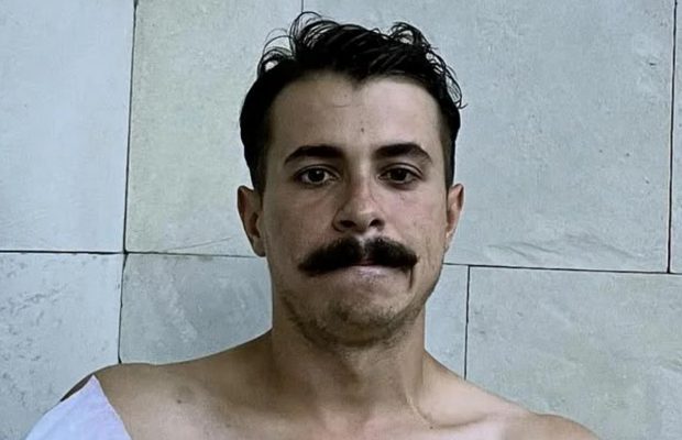 Син телеведучого Грубича вийшов на зв'язок після важкого поранення і втрати руки (фото)