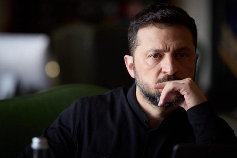 Зеленський висловився про повернення чоловіків, які під час війни виїхали за кордон