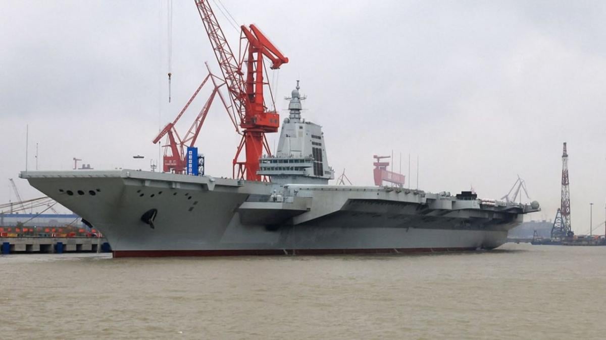 Китай показав польотні операції на палубі авіаносця "‎Фуцзянь"‎ / Синьхуа