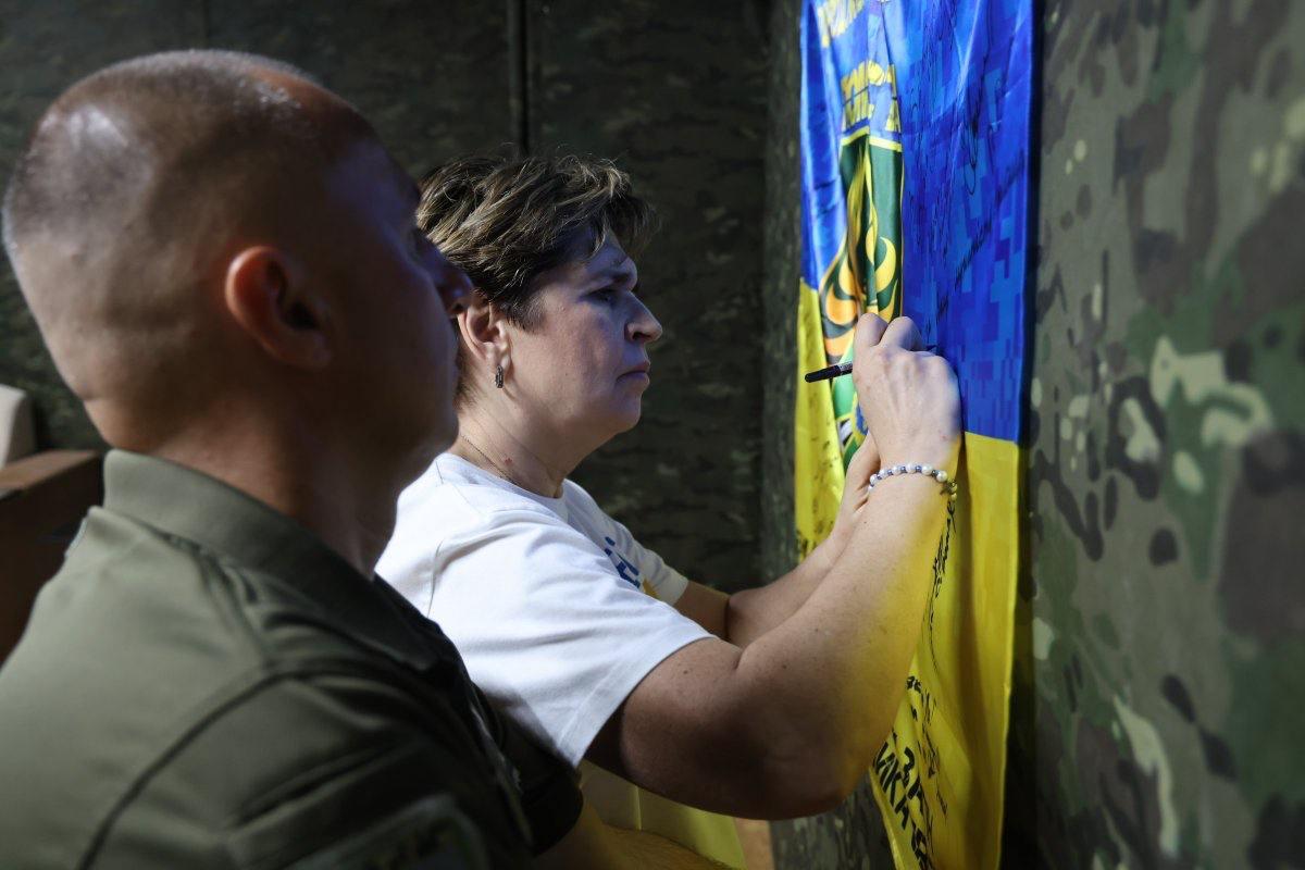 Сергій Дейнеко перевірив бойову готовність прикордонників на найгарячіших напрямках фронту Сергій Дейнеко перевірив бойову готовність прикордонників на найгарячіших напрямках фронту