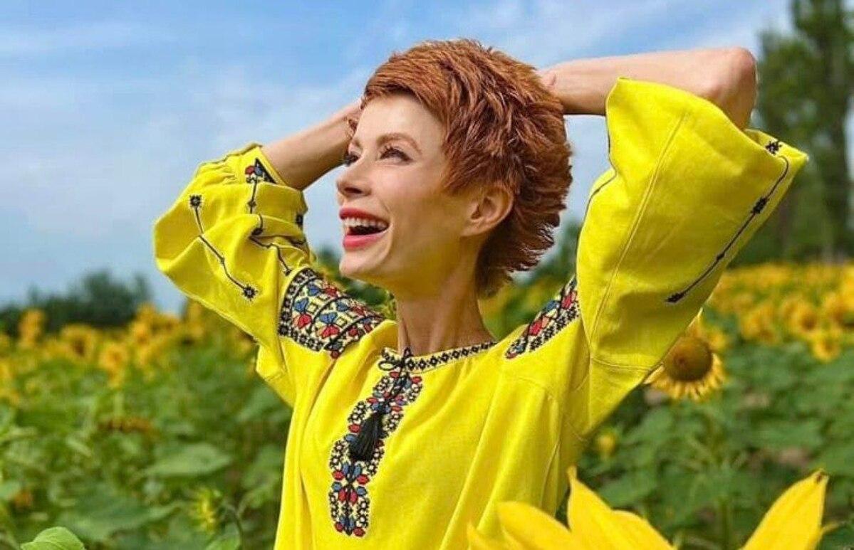 Зірка проєкту "Аферисти в сітях" Олена-Крістіна Лебідь відверто розповіла про свою вагу / фото instagram.com/elena_kristina_lebed Зірка проєкту "Аферисти в сітях" Олена-Крістіна Лебідь відверто розповіла про свою вагу / фото instagram.com/elena_kristina_lebed