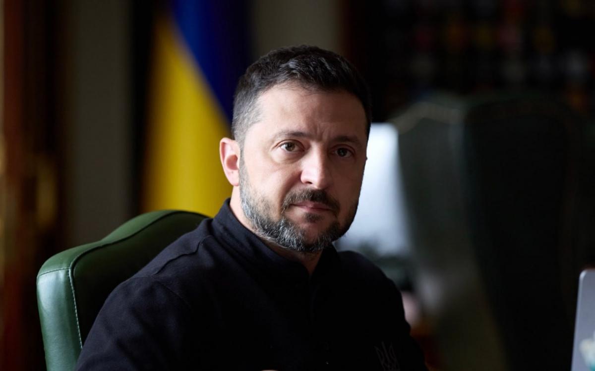 Зеленський вирушає на саміт НАТО впевненим у собі, як ніколи, – Bloomberg Зеленський вирушає на саміт НАТО впевненим у собі, як ніколи, – Bloomberg