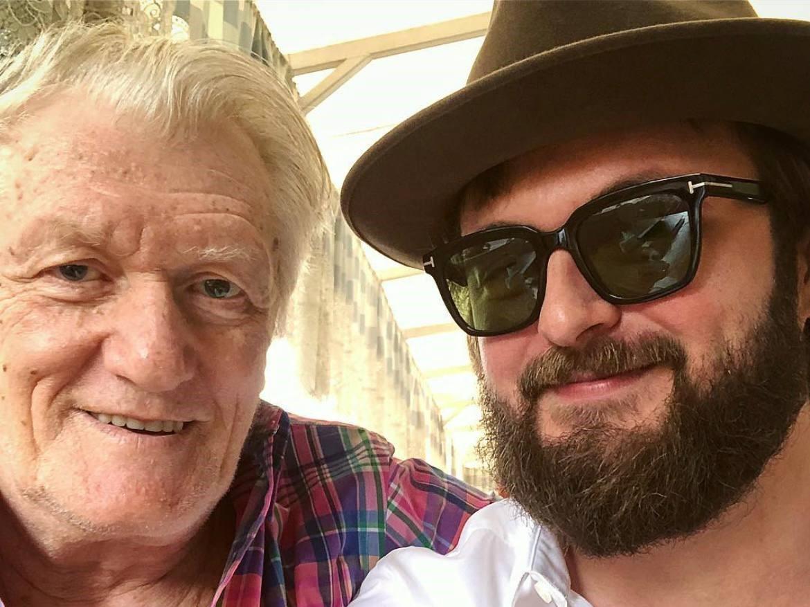 Yuri Rybchynsky told about an artist who helps a lot of army / Photo of Instagram Dzidzo Yuri Rybchynsky told about an artist who helps a lot of army / Photo of Instagram Dzidzo