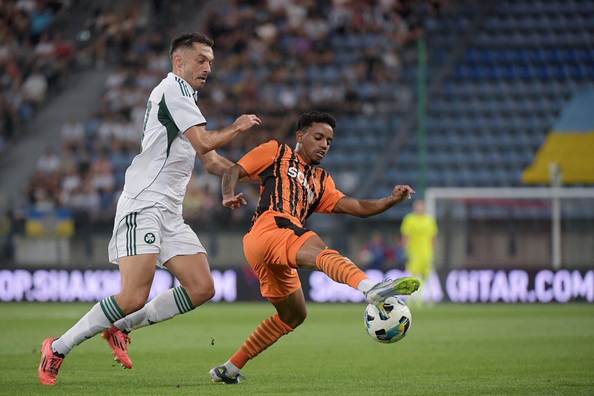 'Шахтер' в серии пенальти вылетел из Лиги Европы