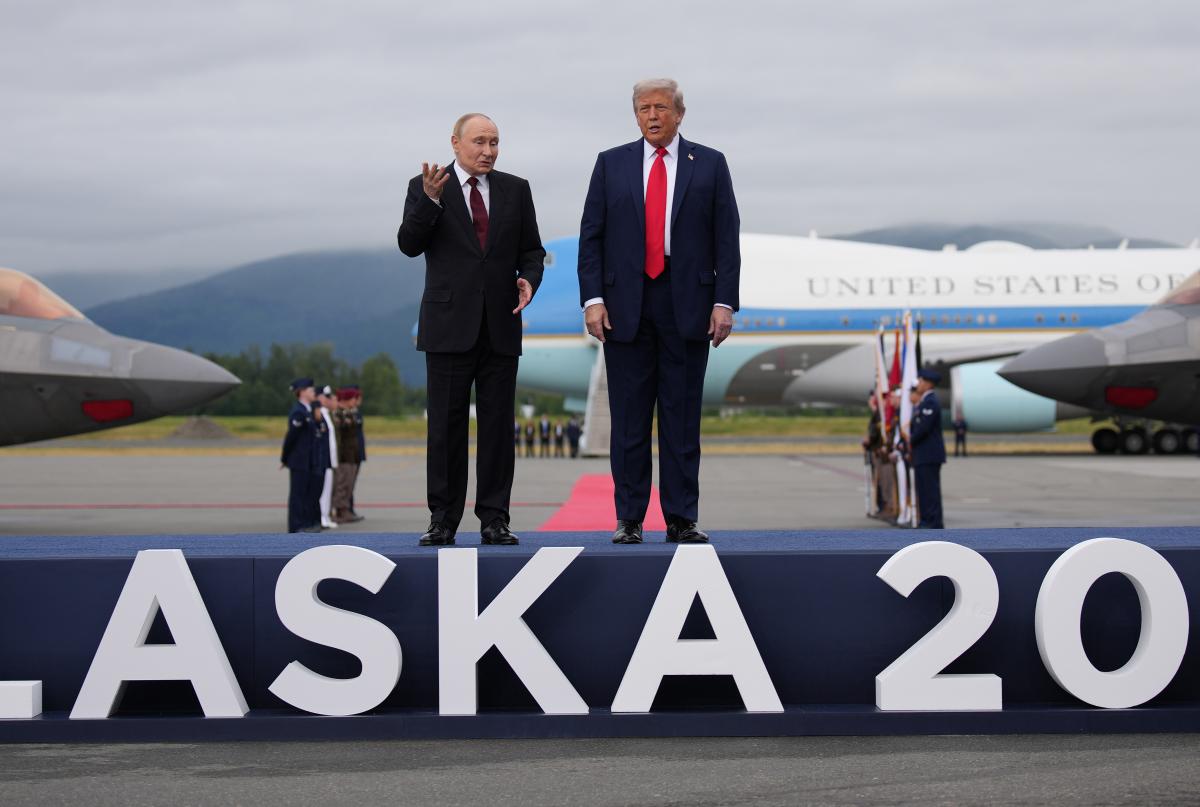 Встреча президента США Дональда Трампа с главой РФ Владимиром Путиным в Анкоридже, штат Аляска, 15 августа / фото GettyImages Встреча президента США Дональда Трампа с главой РФ Владимиром Путиным в Анкоридже, штат Аляска, 15 августа / фото GettyImages