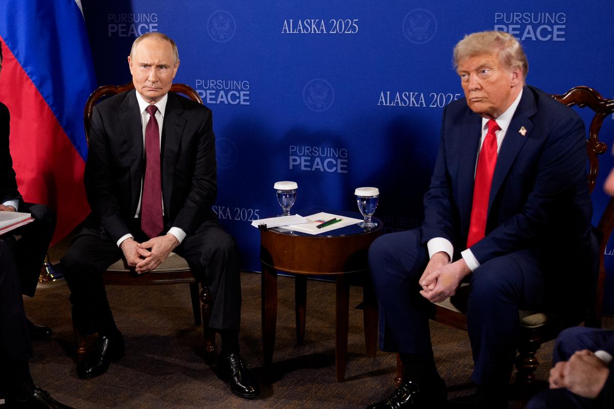 Встреча президента США Дональда Трампа с главой РФ Владимиром Путиным в Анкоридже, штат Аляска, 15 августа / фото GettyImages Встреча президента США Дональда Трампа с главой РФ Владимиром Путиным в Анкоридже, штат Аляска, 15 августа / фото GettyImages