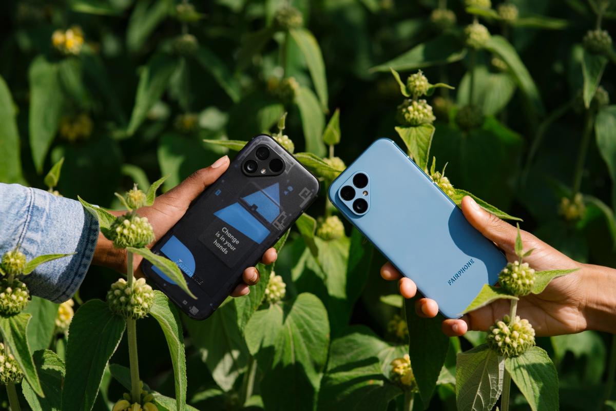 5 телефонів зі змінним акумулятором, які можна купити у 2025 році / фото FairPhone 5 телефонів зі змінним акумулятором, які можна купити у 2025 році / фото FairPhone