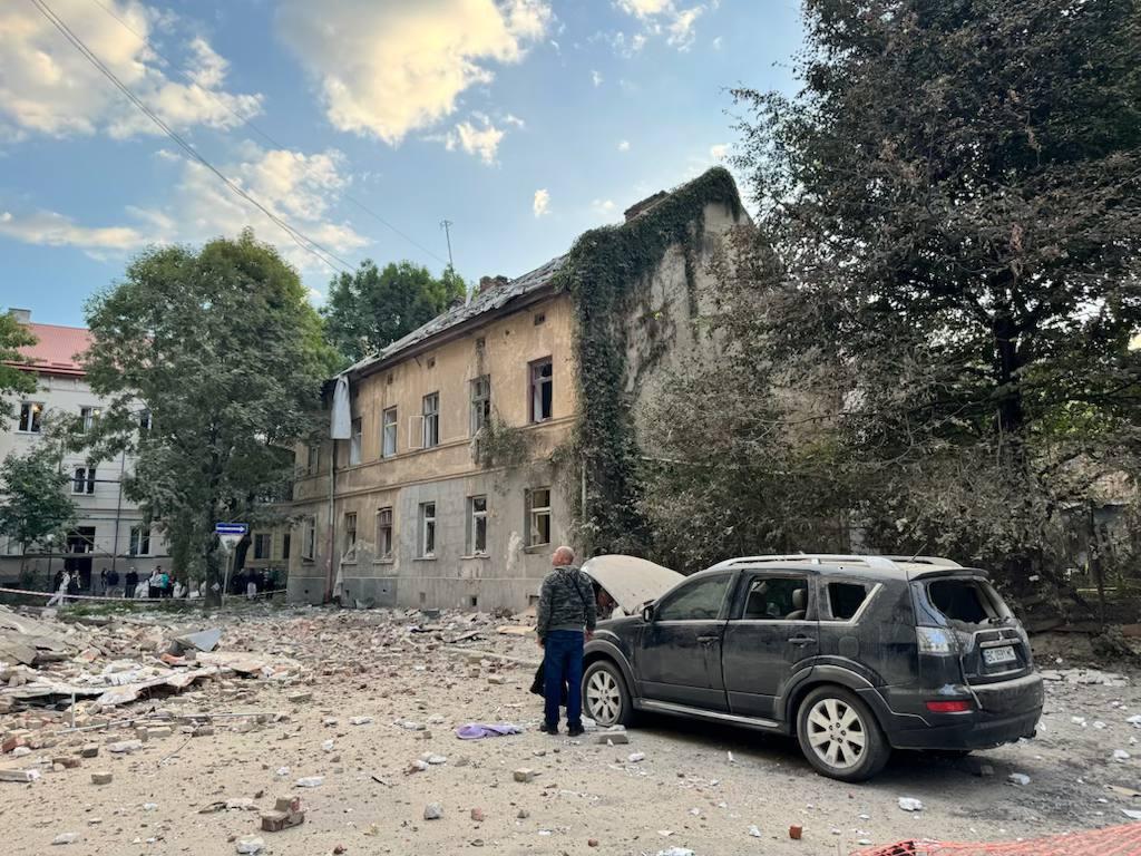 Нфото - телеграм-канал Андрія Садового Нфото - телеграм-канал Андрія Садового