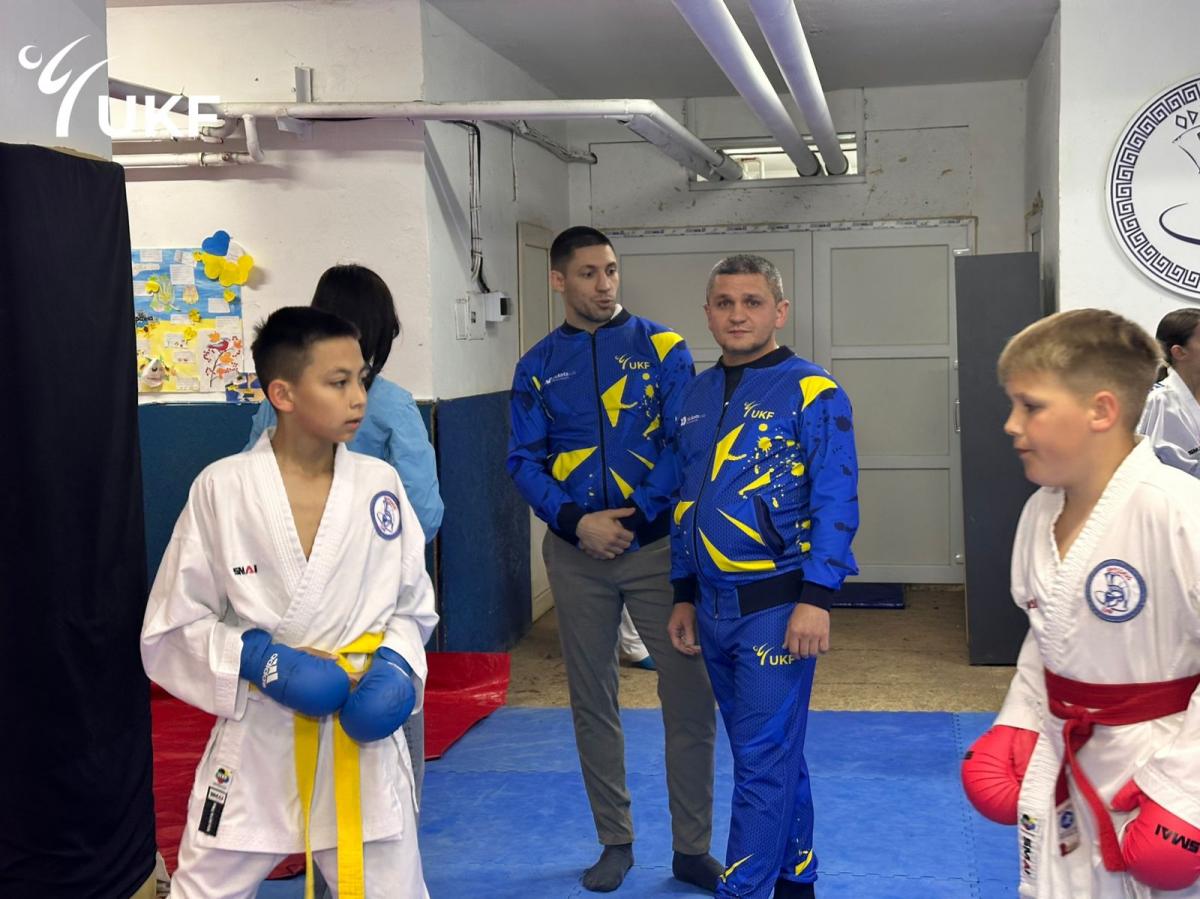 Василь Костюк фінансово підтримав призначення головного тренера дитячої збірної України з карате Василь Костюк фінансово підтримав призначення головного тренера дитячої збірної України з карате
