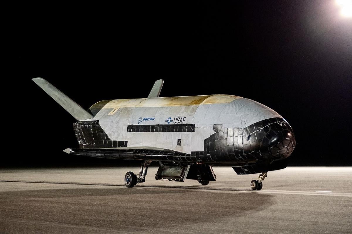SpaceX запустила секретный орбитальный самолет, который некоторые считают прототипом космического оружия