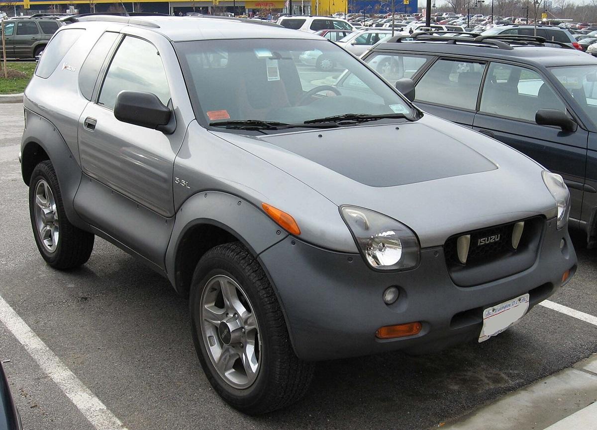 Isuzu VehiCROSS имел довольно обтекаемый кузов / фото - wikimedia.org Isuzu VehiCROSS имел довольно обтекаемый кузов / фото - wikimedia.org