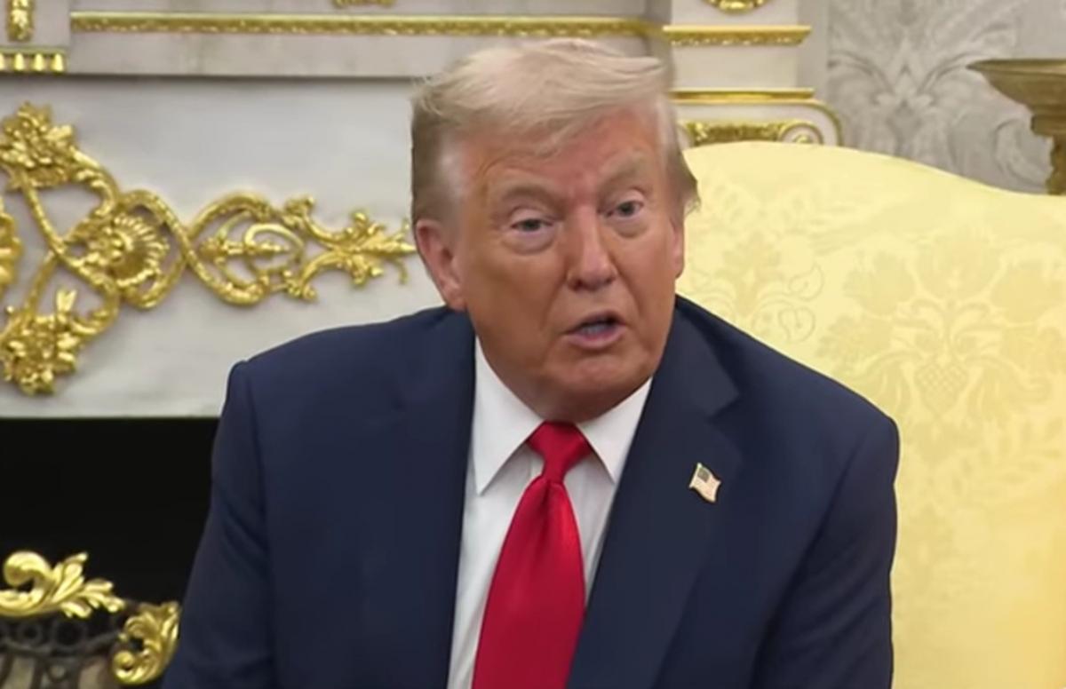Трамп заявив, що США вивчає досвід використання дронів в Україні / Фото: скріншот з відео Трамп заявив, що США вивчає досвід використання дронів в Україні / Фото: скріншот з відео