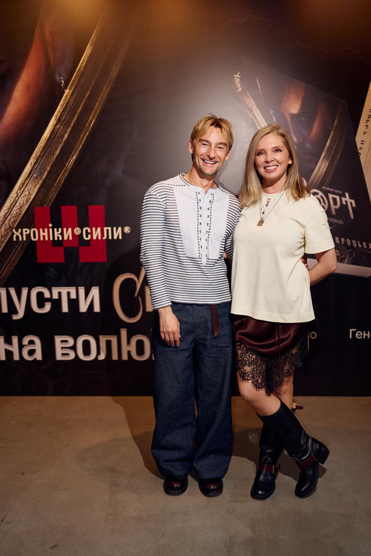 'Випусти Силу на волю!': у книгарні 'Сенс' відбулася презентація роману Ольги Навроцької