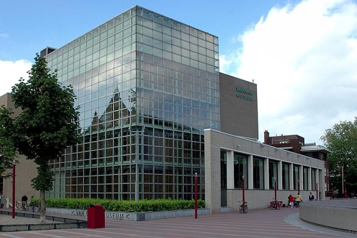 Van Gogh Museum Administration declared funding problems / Wikipedia photo Van Gogh Museum Administration declared funding problems / Wikipedia photo