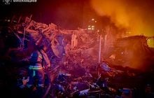 Росіяни завдали ракетного удару по Миколаєву: у місті пожежі, є постраждалі (фото)