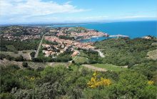 Французьке місто-перлина може замінити переповнені Канни: чим воно унікальне