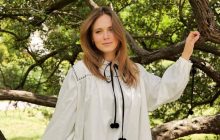 Кошмал зізналася, що не може схуднути після других пологів та пояснила причину