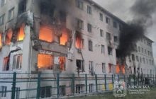 Росіяни вдарили по багатоповерхівці в Харкові: серед загиблих і поранених діти (фото)