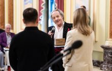 Легендарний Василь Зінкевич вперше за довгий час вийшов у світ та вразив образом (фото)