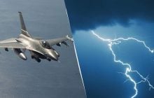 Що станеться, якщо блискавка вдарить у винищувач: пояснення експертів