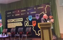 Глава Деснянской РГА Бахматов ударил женщину: она обратилась в полицию