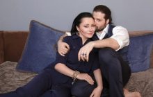 Мозгова вперше зізналася, що йшла від свого чоловіка Девіда Аксельрода