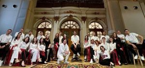 "Как это красиво": львовский хор "Гомін" снова стал звездой сети (видео)