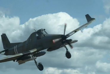 В України з'явився бойовий кукурудзник, оснащений ракетами (відео)