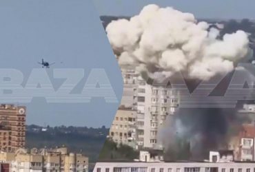 В России подавленный РЭБом дрон врезался прямо в жилой дом (видео)